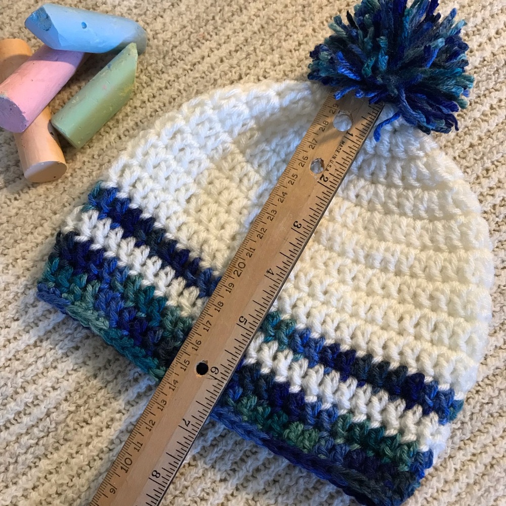 Handmade Child Crochet Beanie - Picture 4 of 4